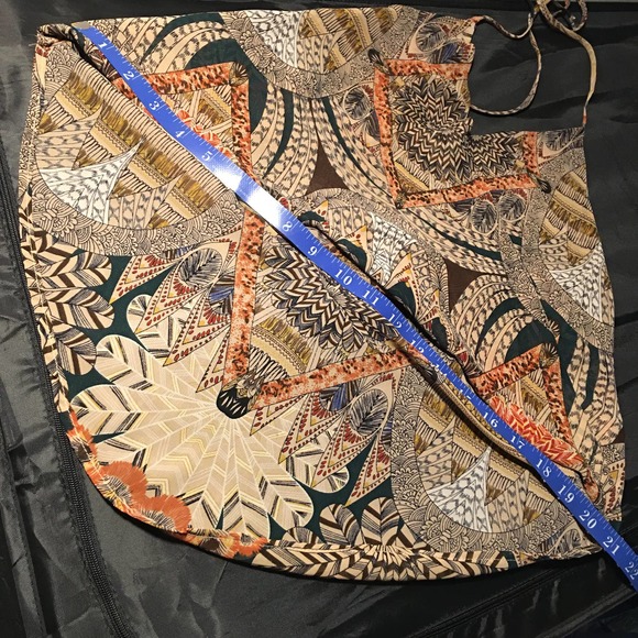 FOUR GIRLZ Boho High-Low Halter Crop Top - Picture 4 of 12